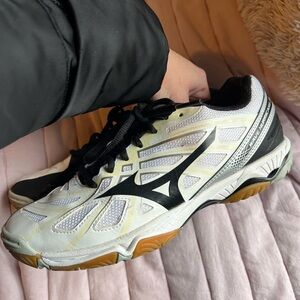 Mizuno Womens Volleyball Shoes